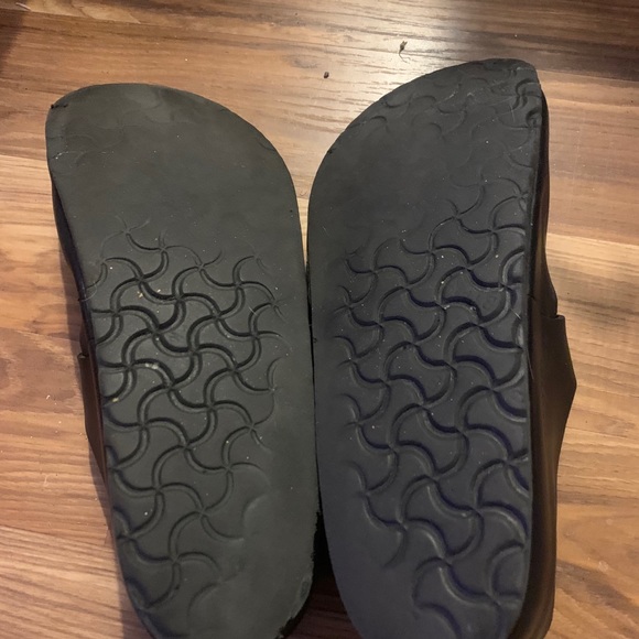 Birkenstock London’s - Picture 4 of 4